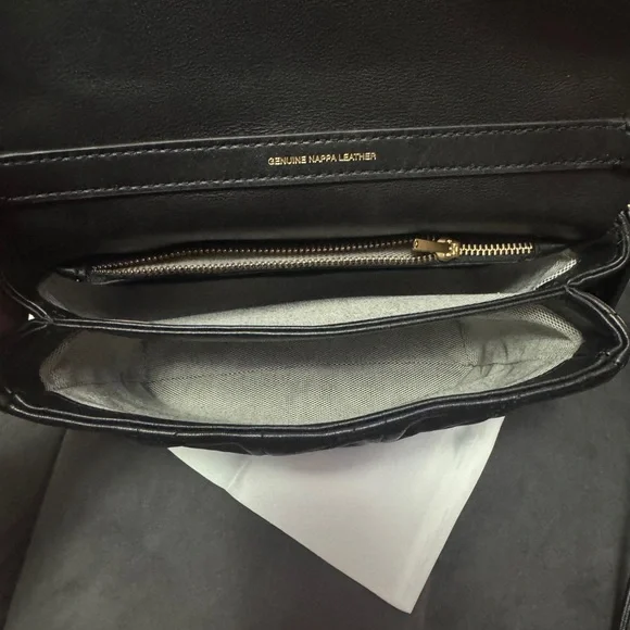 Coach Times Square Tabby 20 - Picture 7 of 9